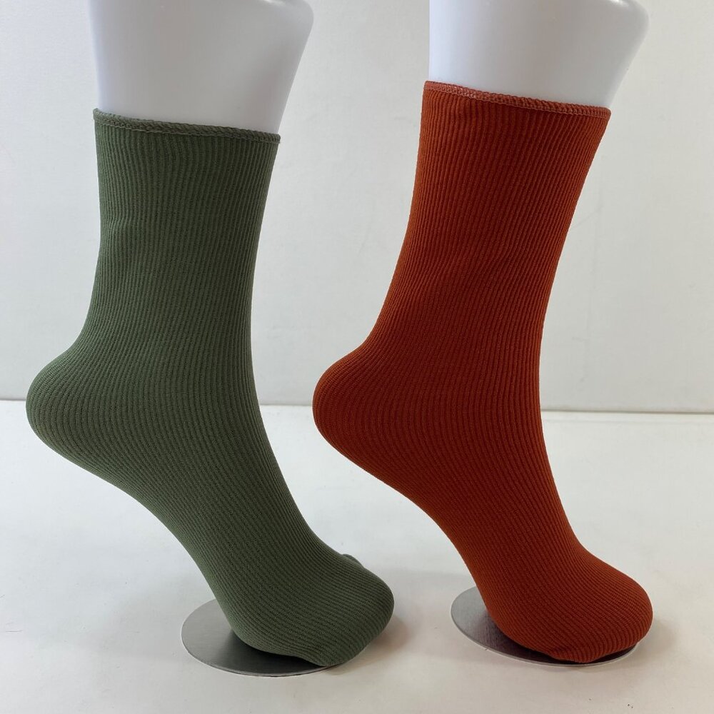 Womens Crew Socks Set 2 Solid Ribbed Green Rust Red - Picture 3 of 3